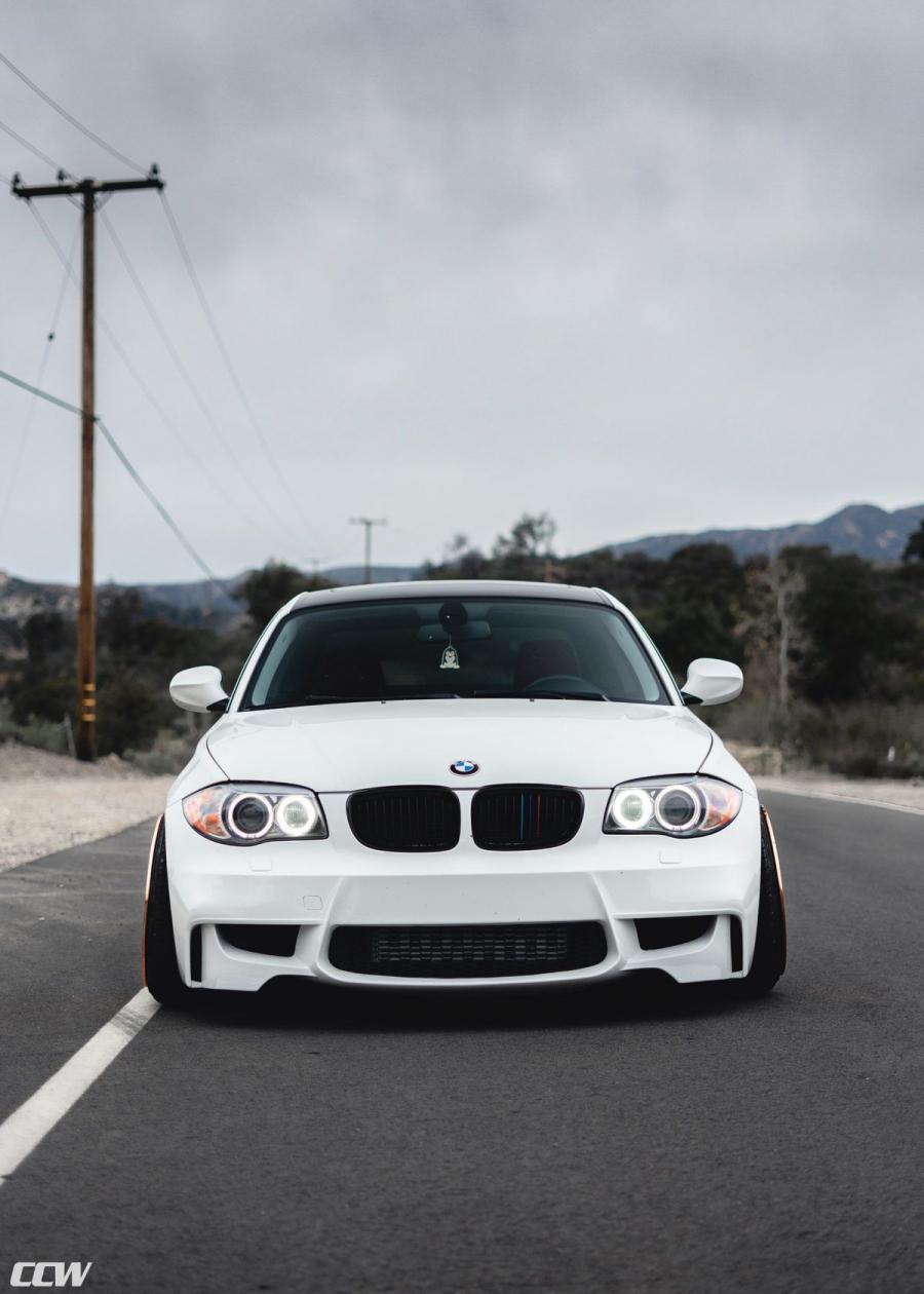  BMW M135i Alpine White on CCW Wheels 2018 года  (фото 3 из 12)